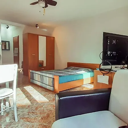 La Piccola Porta, равда, българия