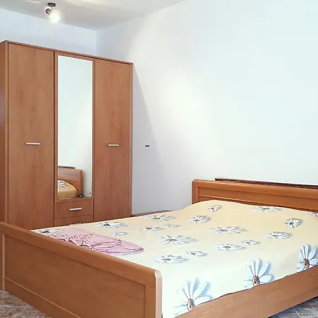 아파트 La Piccola Porta, равда, българия 라브다