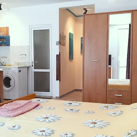아파트 La Piccola Porta, равда, българия *