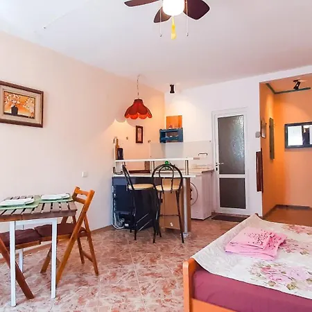 Appartamento La Piccola Porta, равда, българия