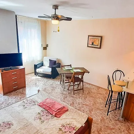 Appartamento La Piccola Porta, равда, българия *