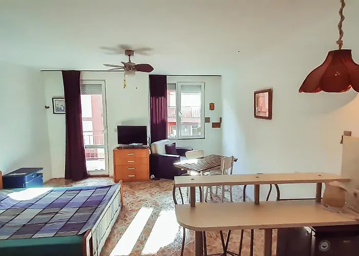 Apartment La Piccola Porta, равда, българия *